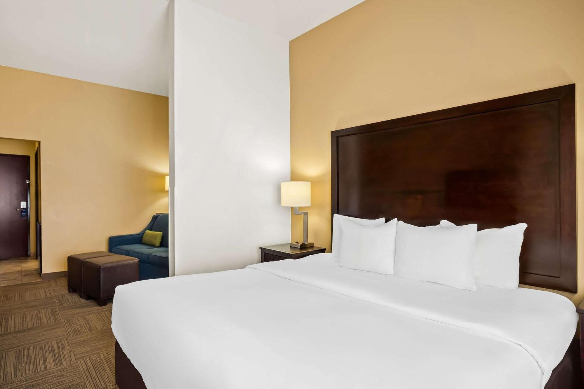 Comfort Suites Фриско Екстериор снимка